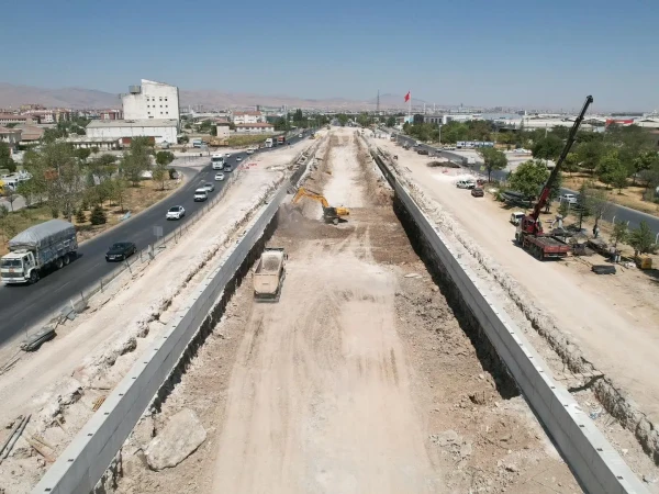 Konya Sedirler Caddesi Köprülü Kavşak